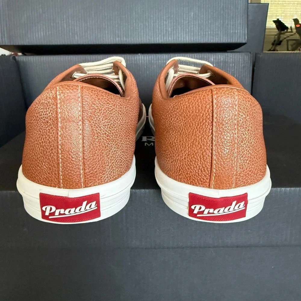 Prada‎ Milano 2EE448 Mens Brown Pebbled Leather Low Top Sneakers, UK 8.5